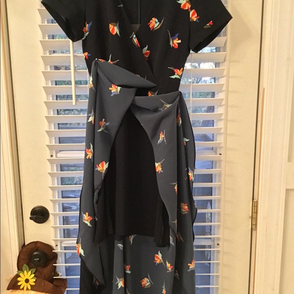 Dress - Picture 2 of 5